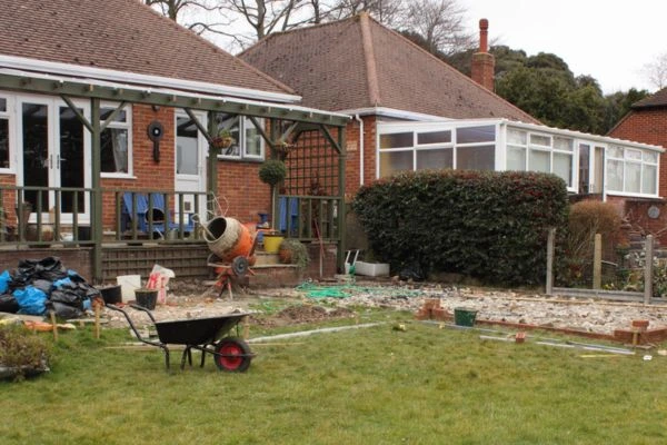 Understand the importance of boundary walls Swindon contact Jason edworthy party wall surveyors today!